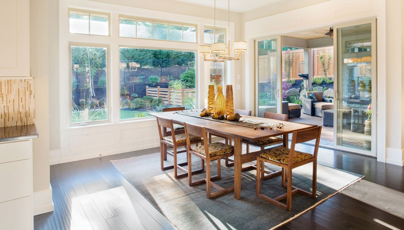 slide-dining-1400x800